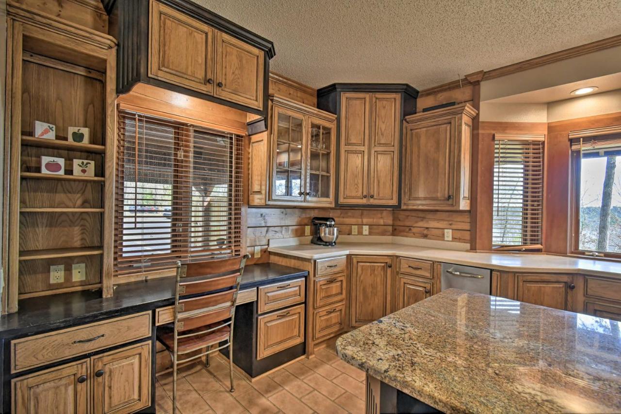 Hilltop Hot Springs Log Cabin With Hot Tub And Grill! Exterior foto
